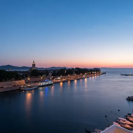 아파트 Amazing View *