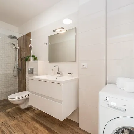 Amazing View 아파트 자다르